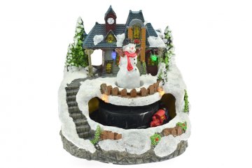 Vánoční scéna (13cm) - Sněhulák s vláčkem, svítí a hýbe se