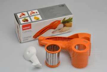 Univerzální struhadlo s kličkou Culinaria BANQUET - Oranžové (21cm)