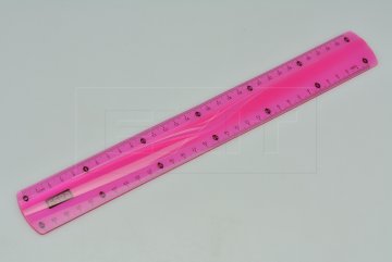 Plastové ohýbatelné pravítko (30cm) - Růžové