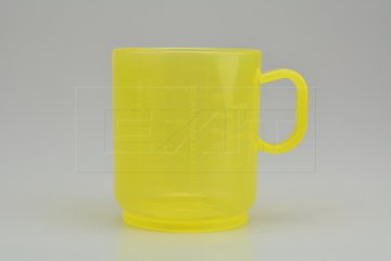 Žlutá plastová odměrka  - TVAR
